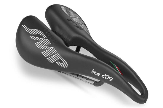 Selle SMP Lite 209 Saddle with Carbon Rails (Black)